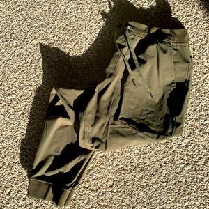 Lululemon ABC Jogger